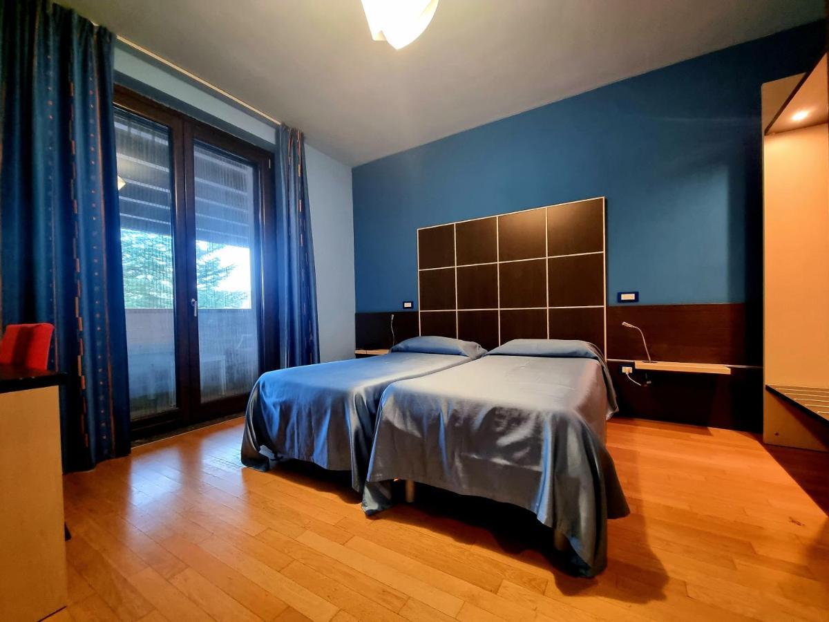Sotto Il Cielo Hotel Pignola Kültér fotó